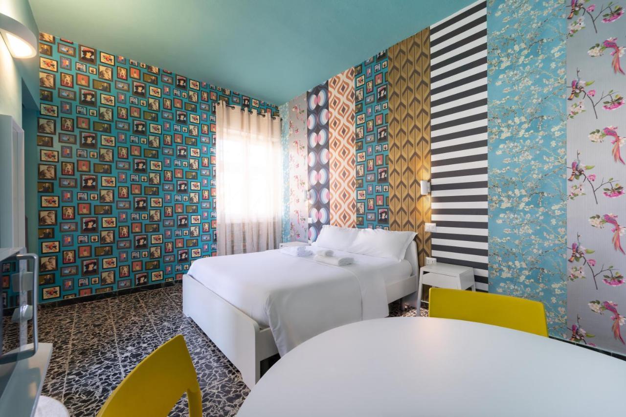 Budget Rooms Carbonazzi 17 Кальяри Экстерьер фото